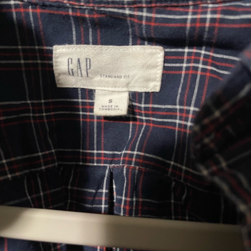 GAP Men's Blue and Red Plaid Button Down Shirt
